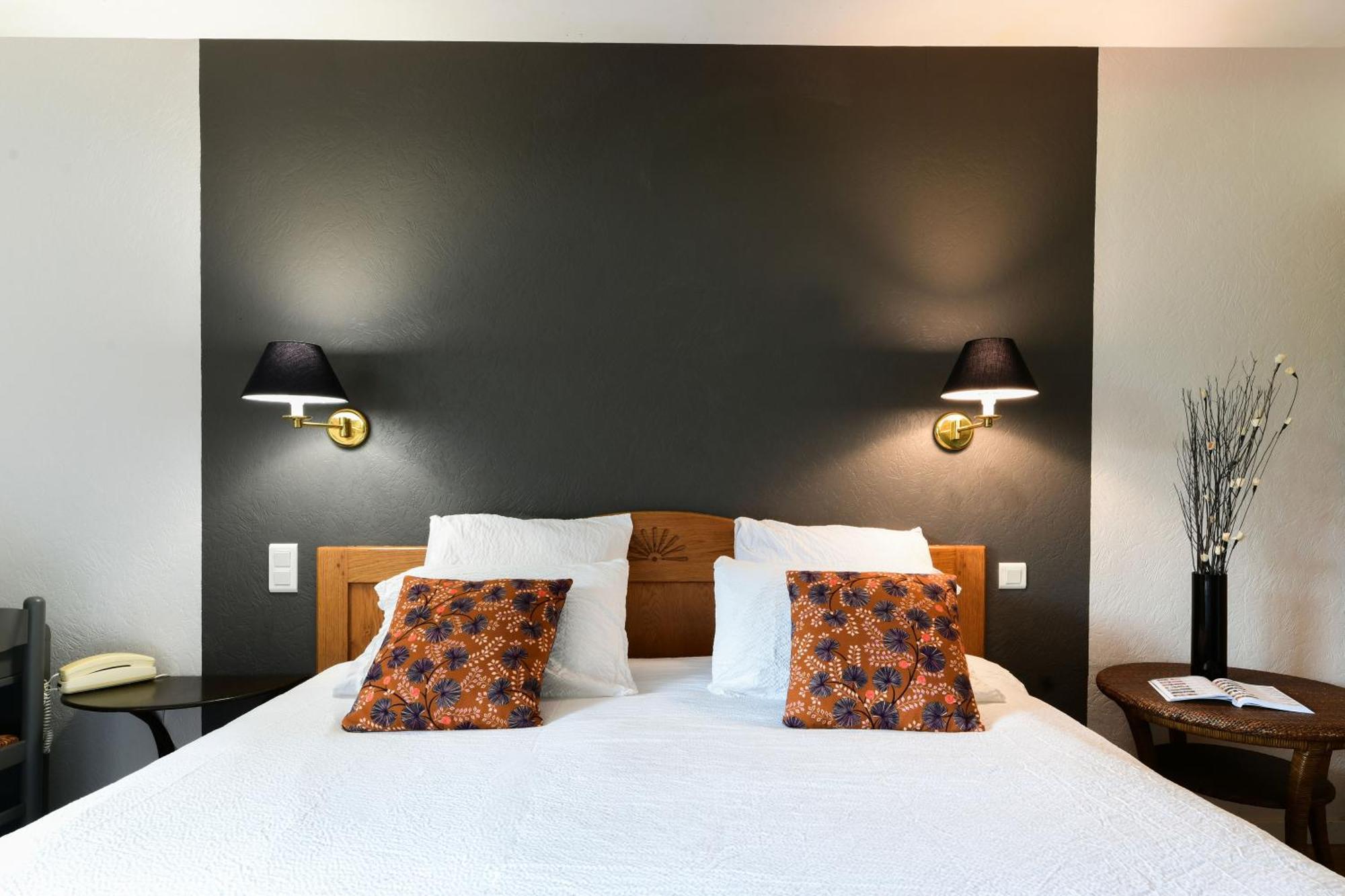 Logis Hotel Etchemaite Larrau Kültér fotó