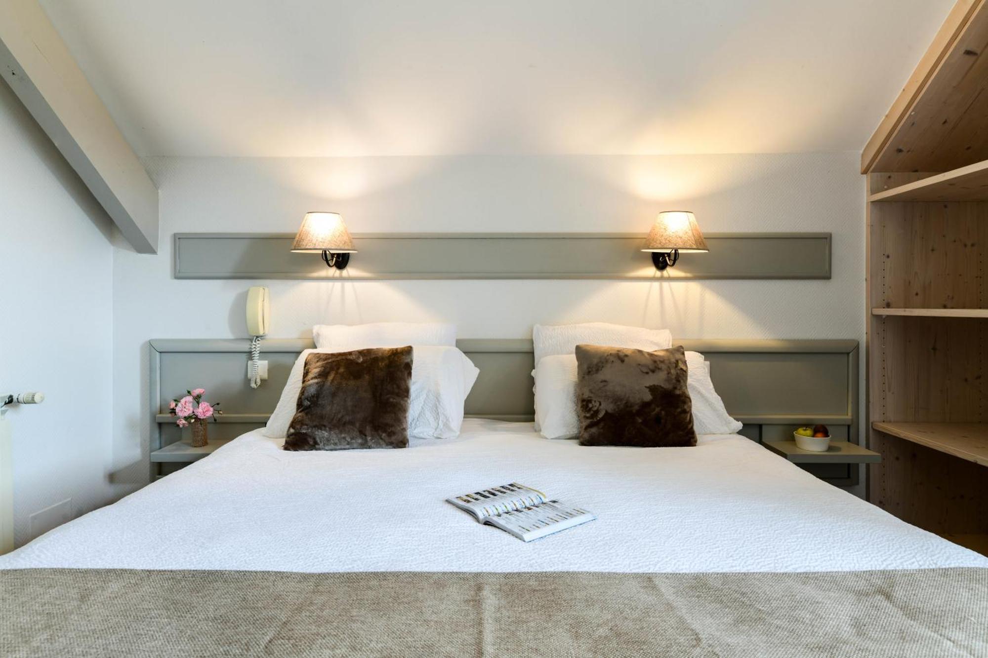 Logis Hotel Etchemaite Larrau Kültér fotó