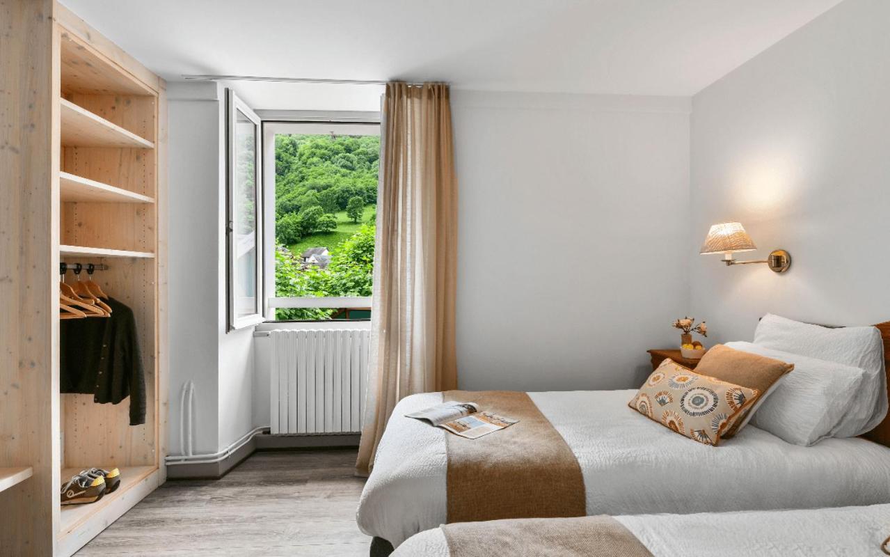 Logis Hotel Etchemaite Larrau Kültér fotó
